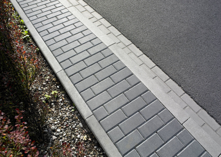 kostka-brukowa-cegla-pozbruk-szara-scaled