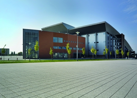 plaza nova_biały Nova